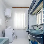 Seaside House - Ugljan - 18077 بيت للعطل