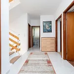 Vakantiehuis Seaside House - Ugljan - 18077