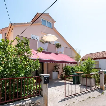 Seaside House Preko, Ugljan - 18077 Vikendica *