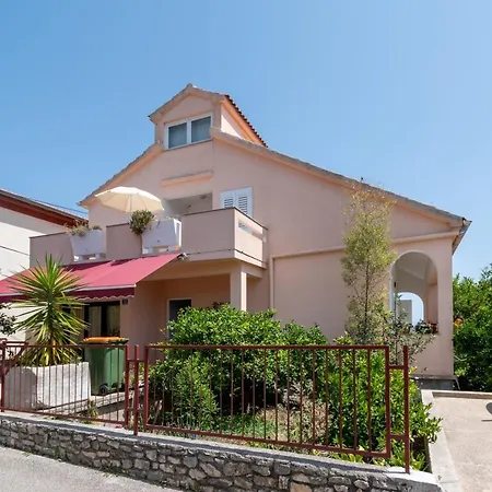 Seaside House - Ugljan - 18077 *