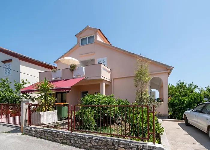 Seaside House - Ugljan - 18077 *